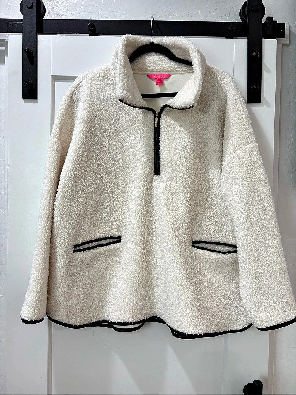 Lilly Pulitzer Teddy Fleece Jacket in White Size XL Like New